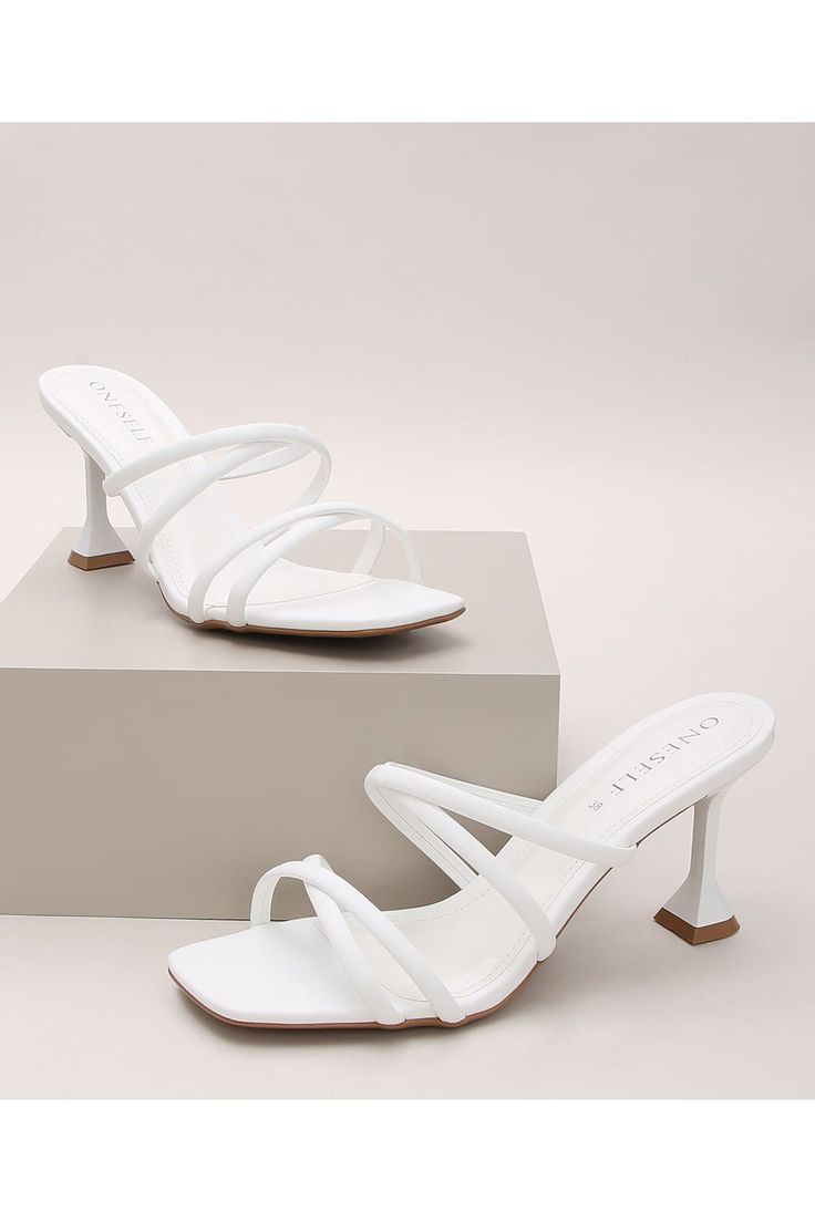 Sandália Oneself_ Tamanco Feminino Salto Taça Tiras Branco Feminina